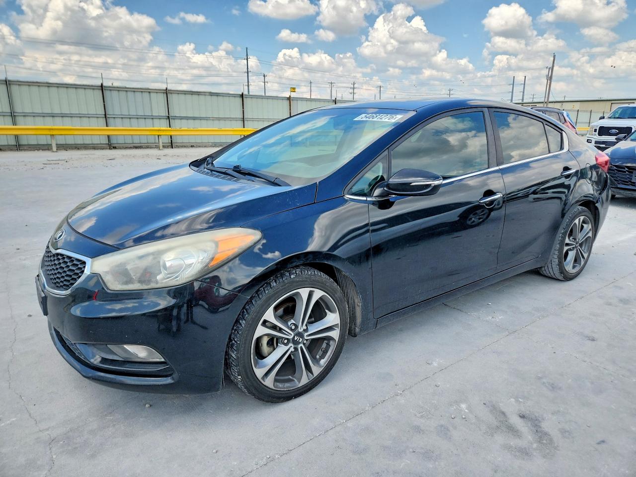 Salvage Kia Forte Image