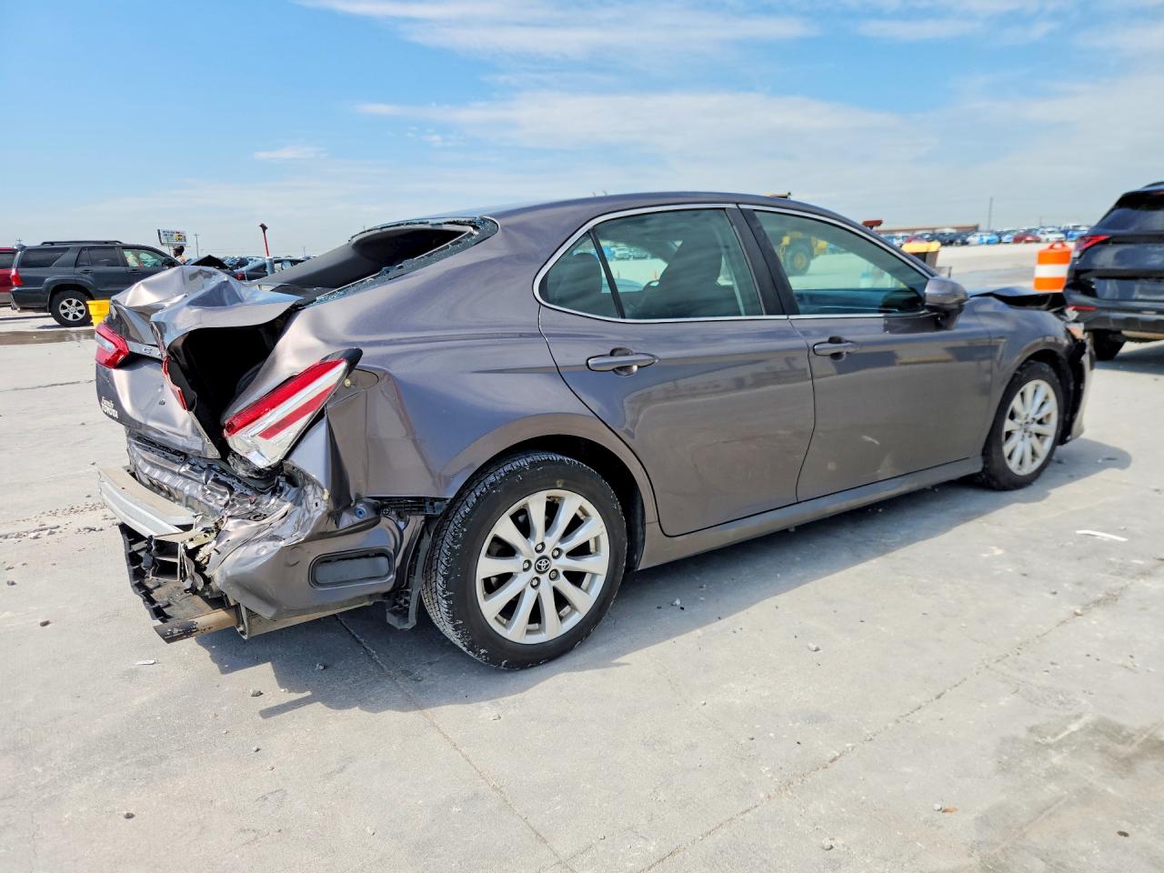 Toyota Camry Le
