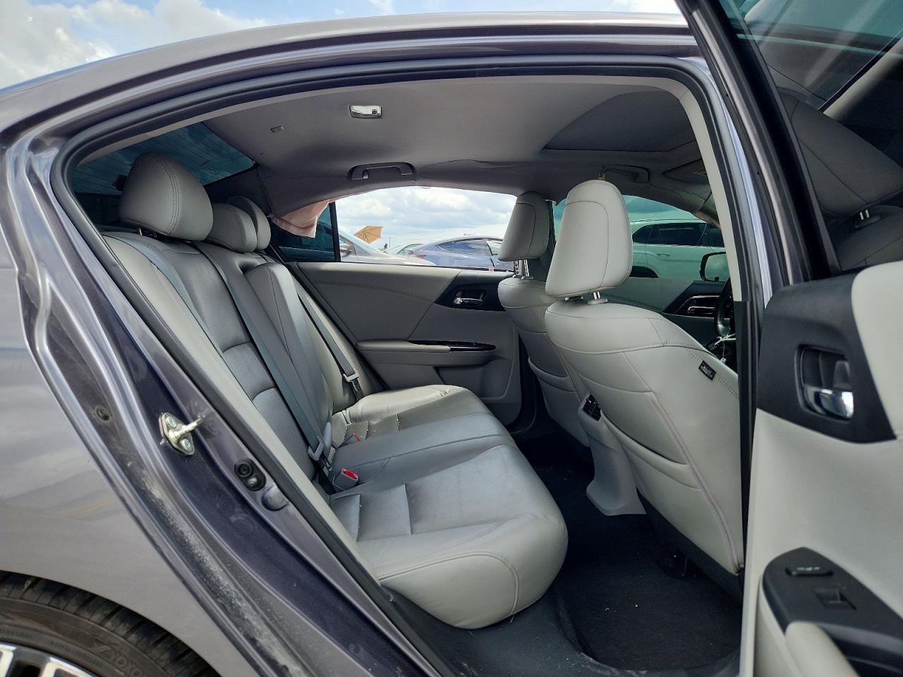 Honda Accord Touring