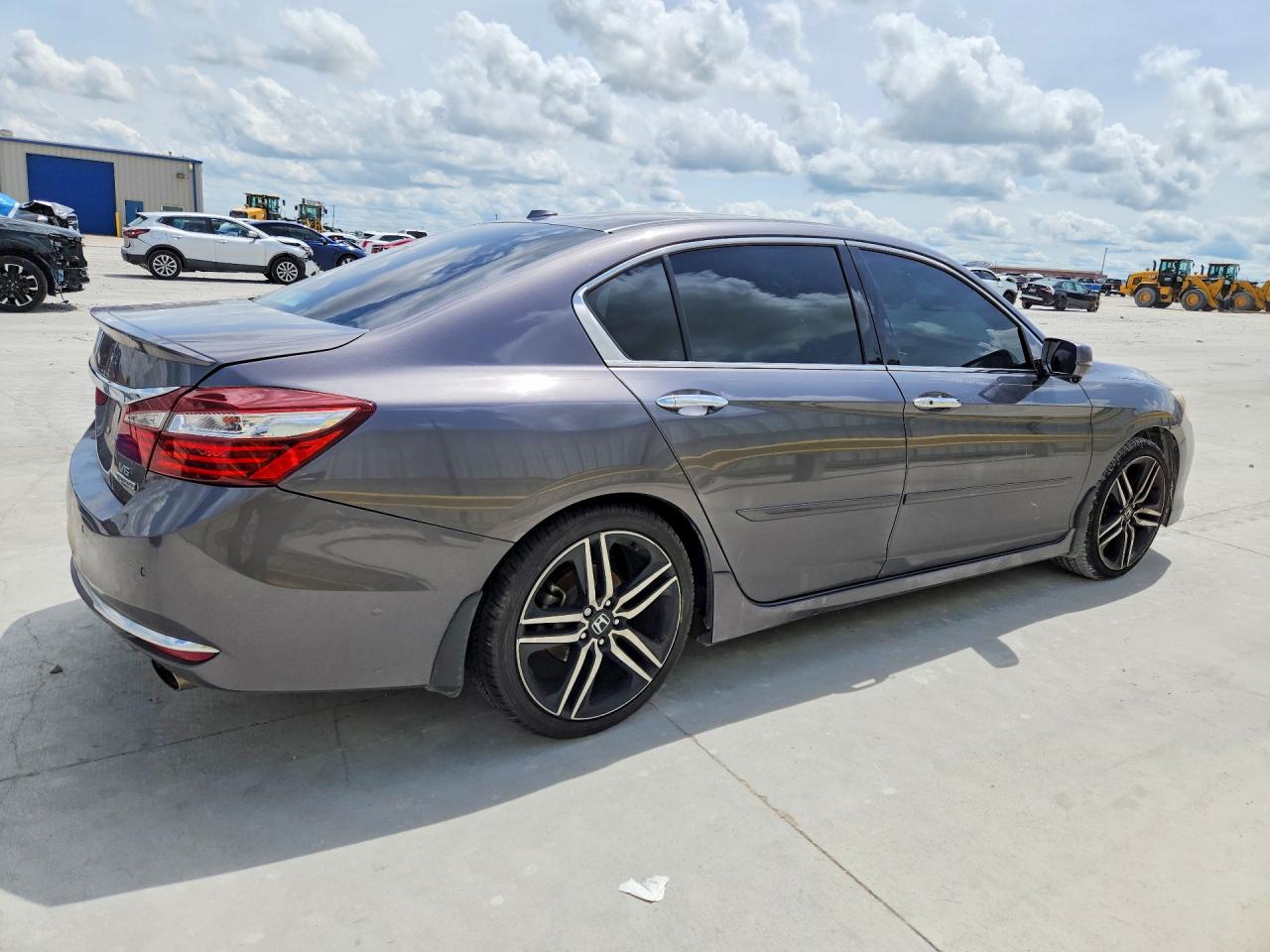 Honda Accord Touring