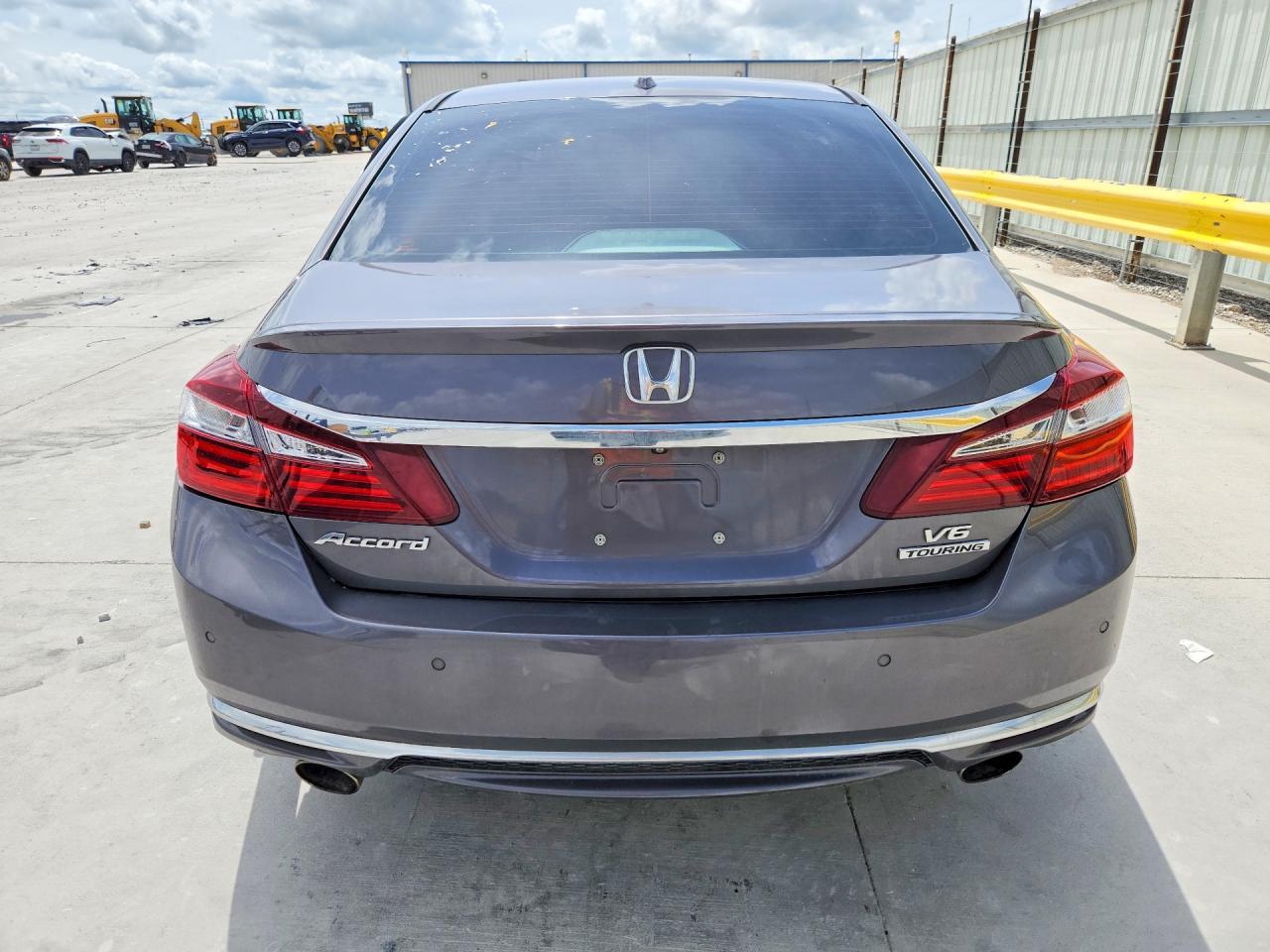 Honda Accord Touring
