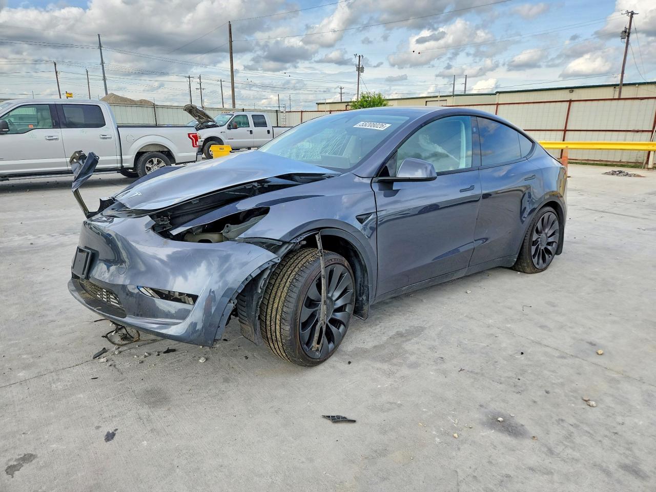 Salvage Tesla Model Y Image