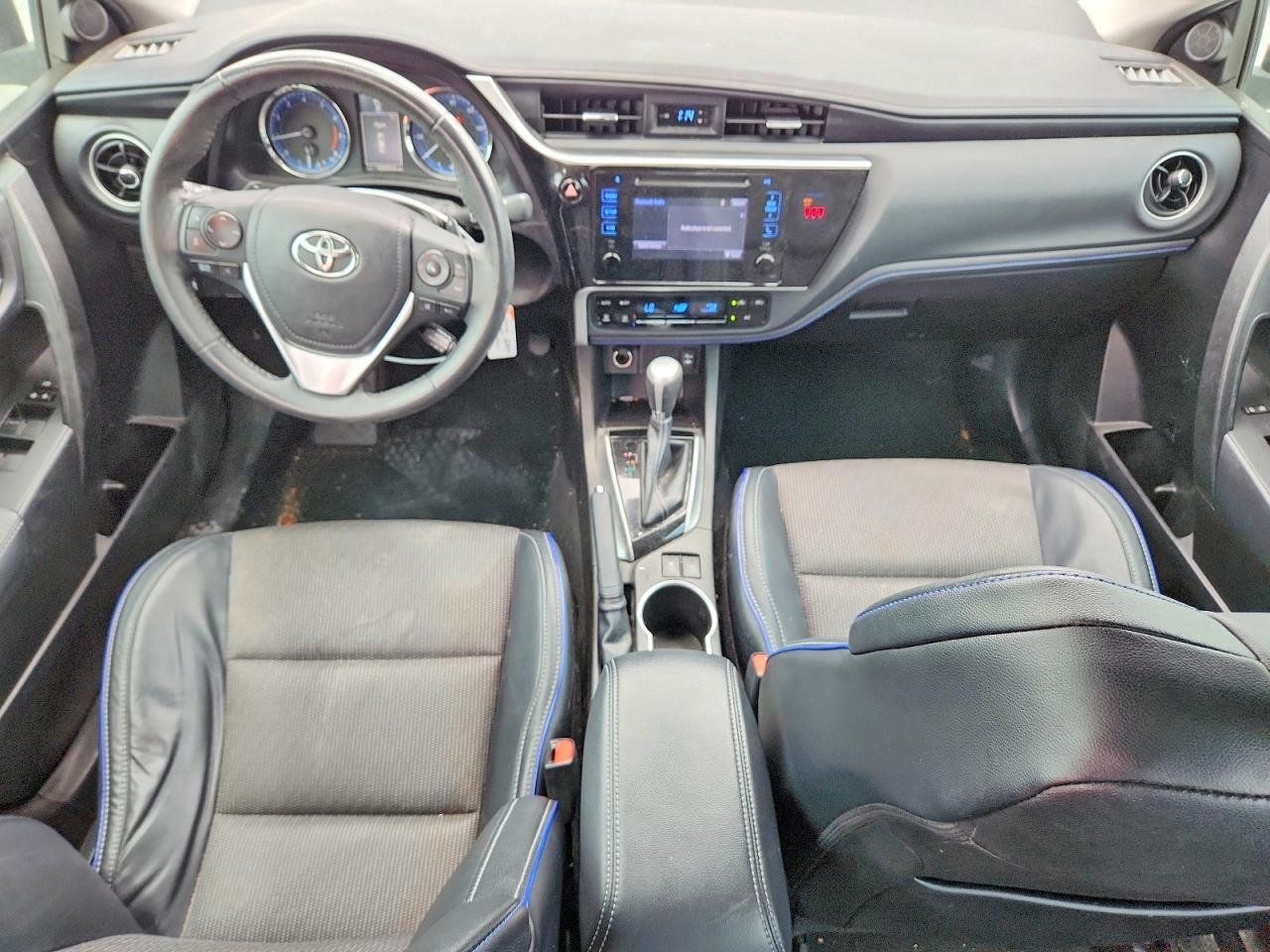 Toyota Corolla Se