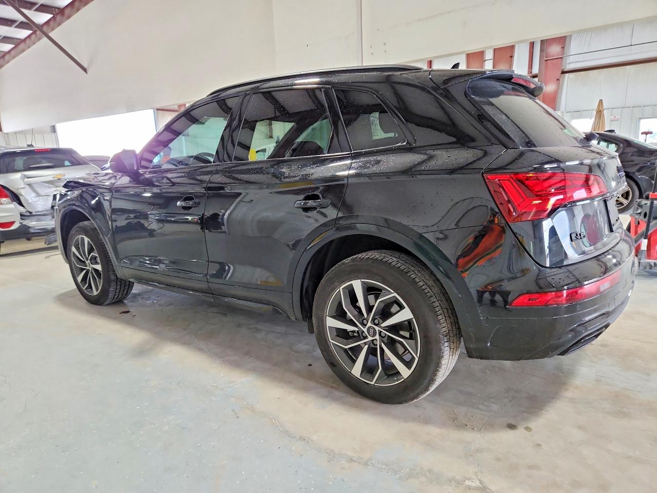 Audi Q5 Premium 45