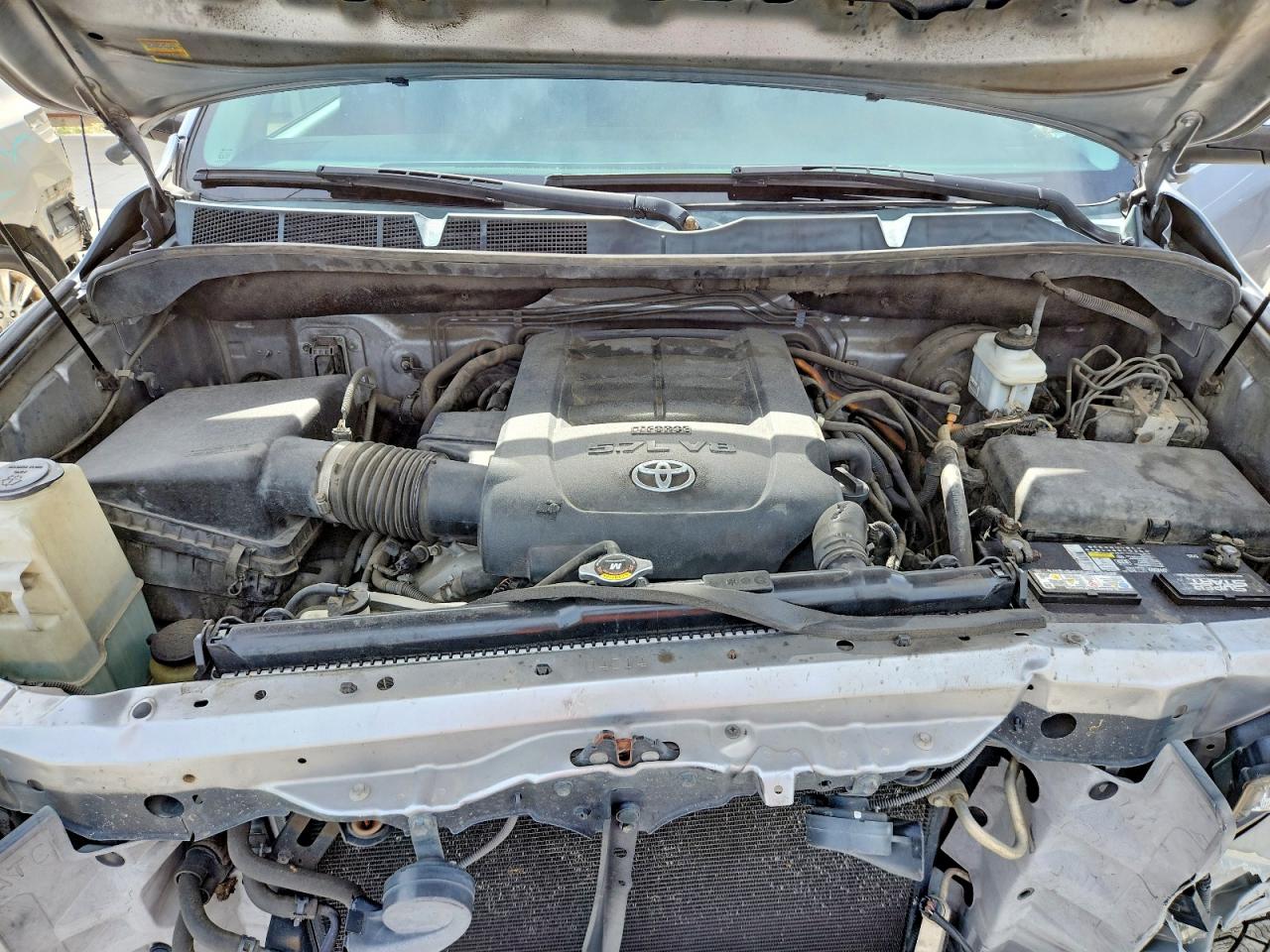 Toyota Tundra Crewmax Limited