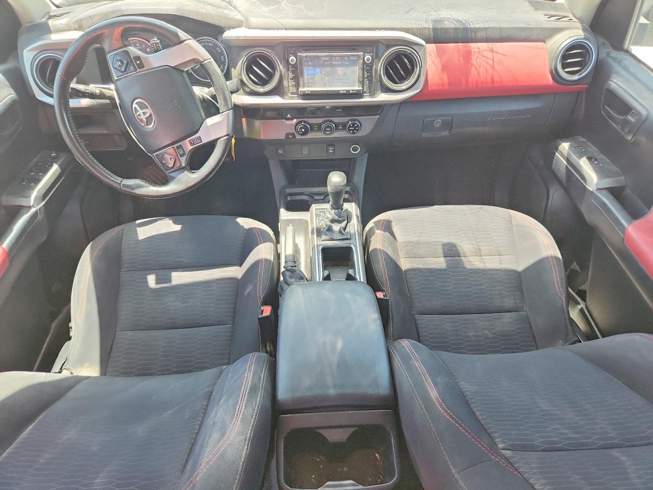 Toyota Tacoma Sr5 V6