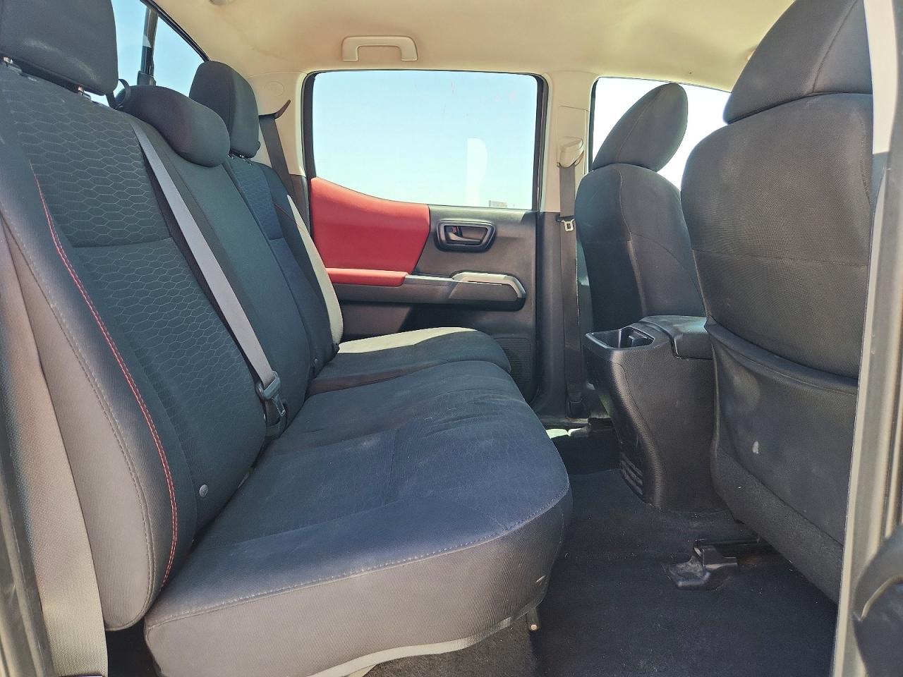 Toyota Tacoma Sr5 V6