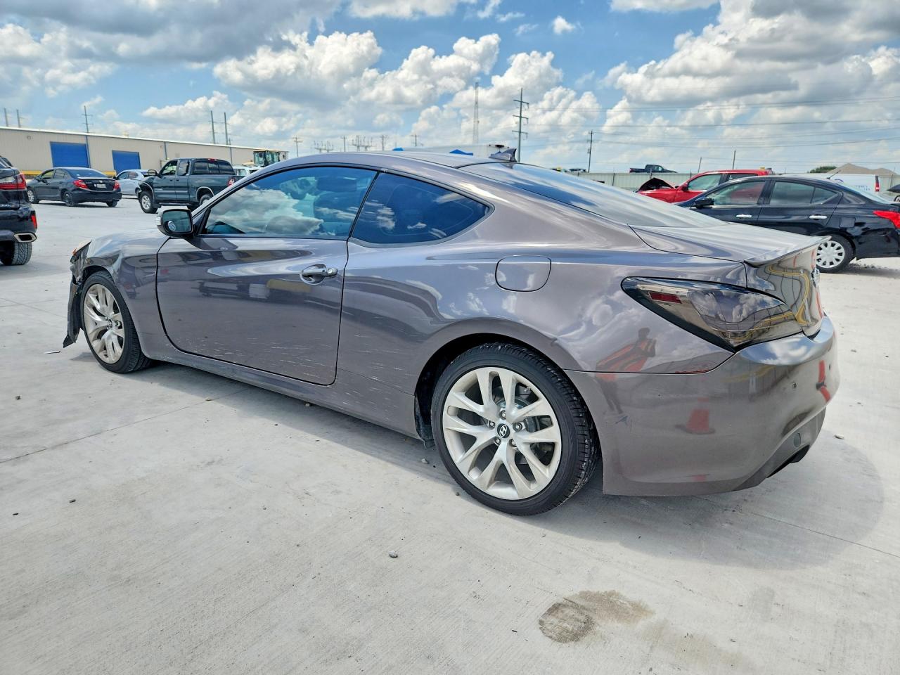 Hyundai Genesis 3.8l