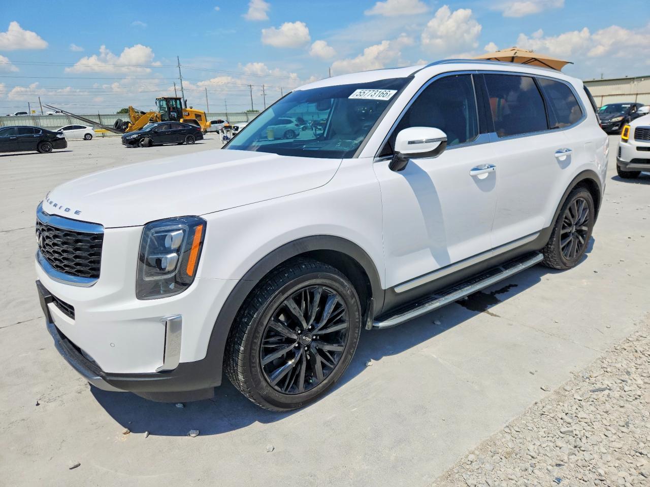Salvage Kia Telluride Image