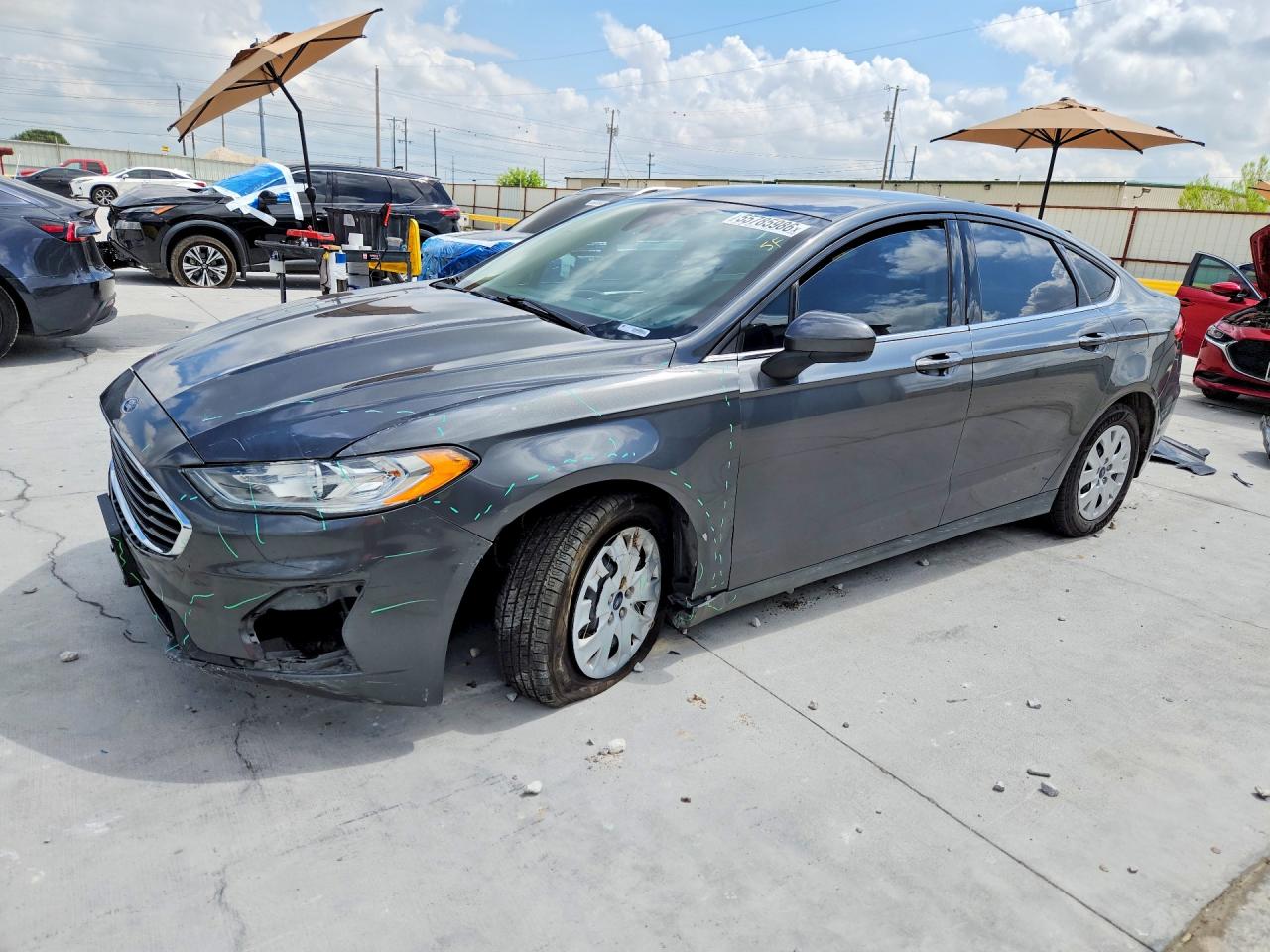 Salvage Ford Fusion Image