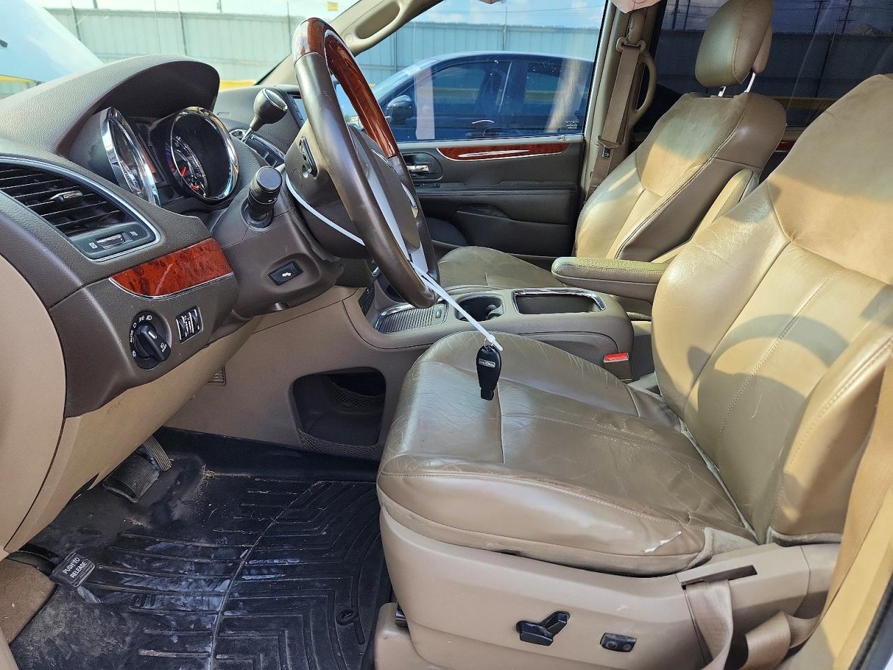 Chrysler Minivan Limited