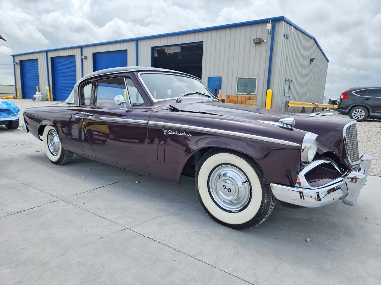 Studebaker Commander Sport