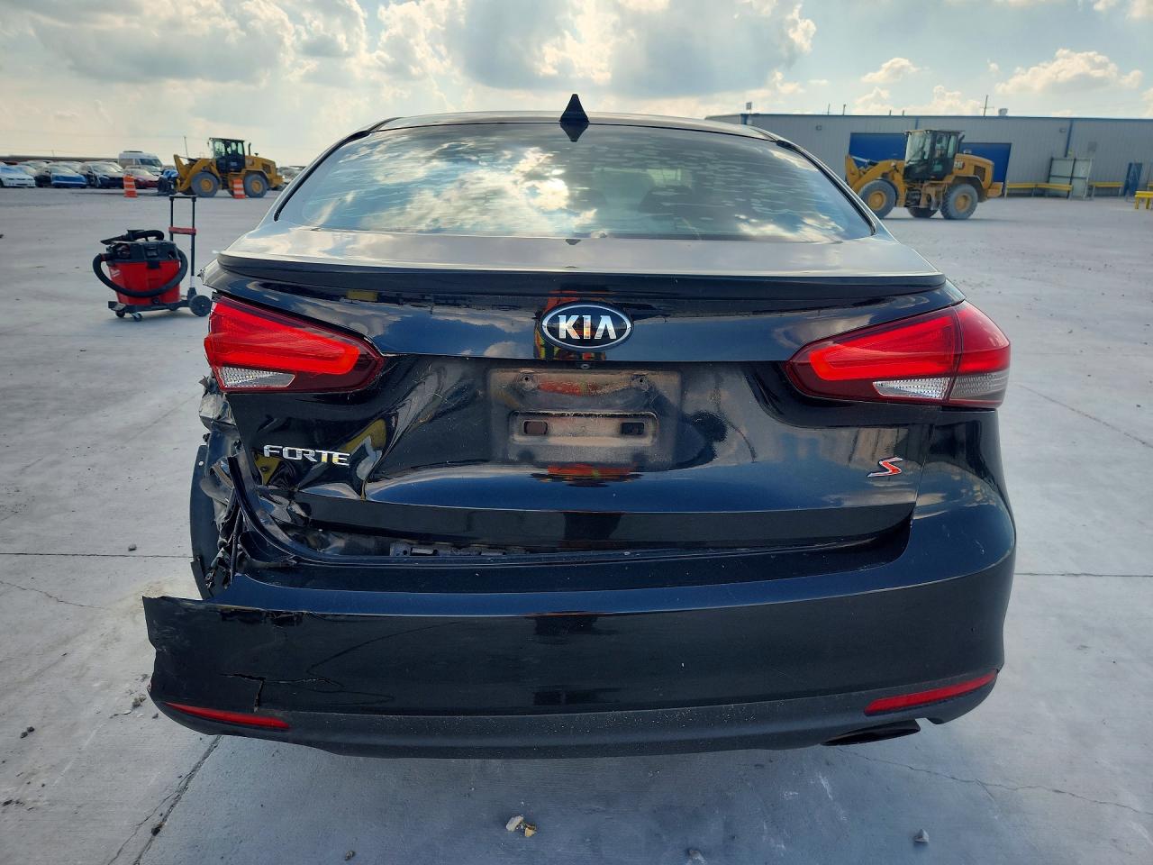 Kia Forte S