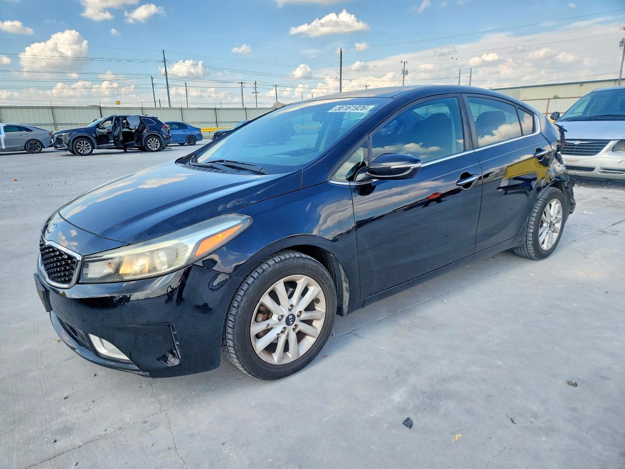 Salvage Kia Forte Image