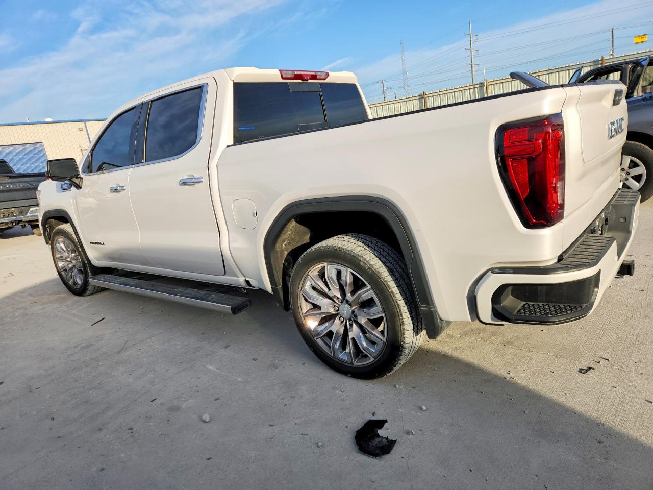 GMC Sierra C1500 Denali