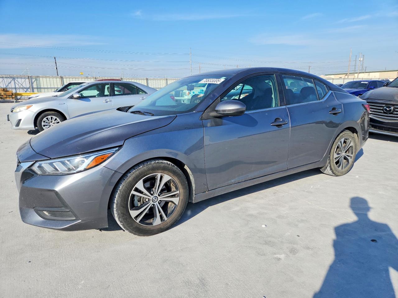 Salvage Nissan Sentra Image