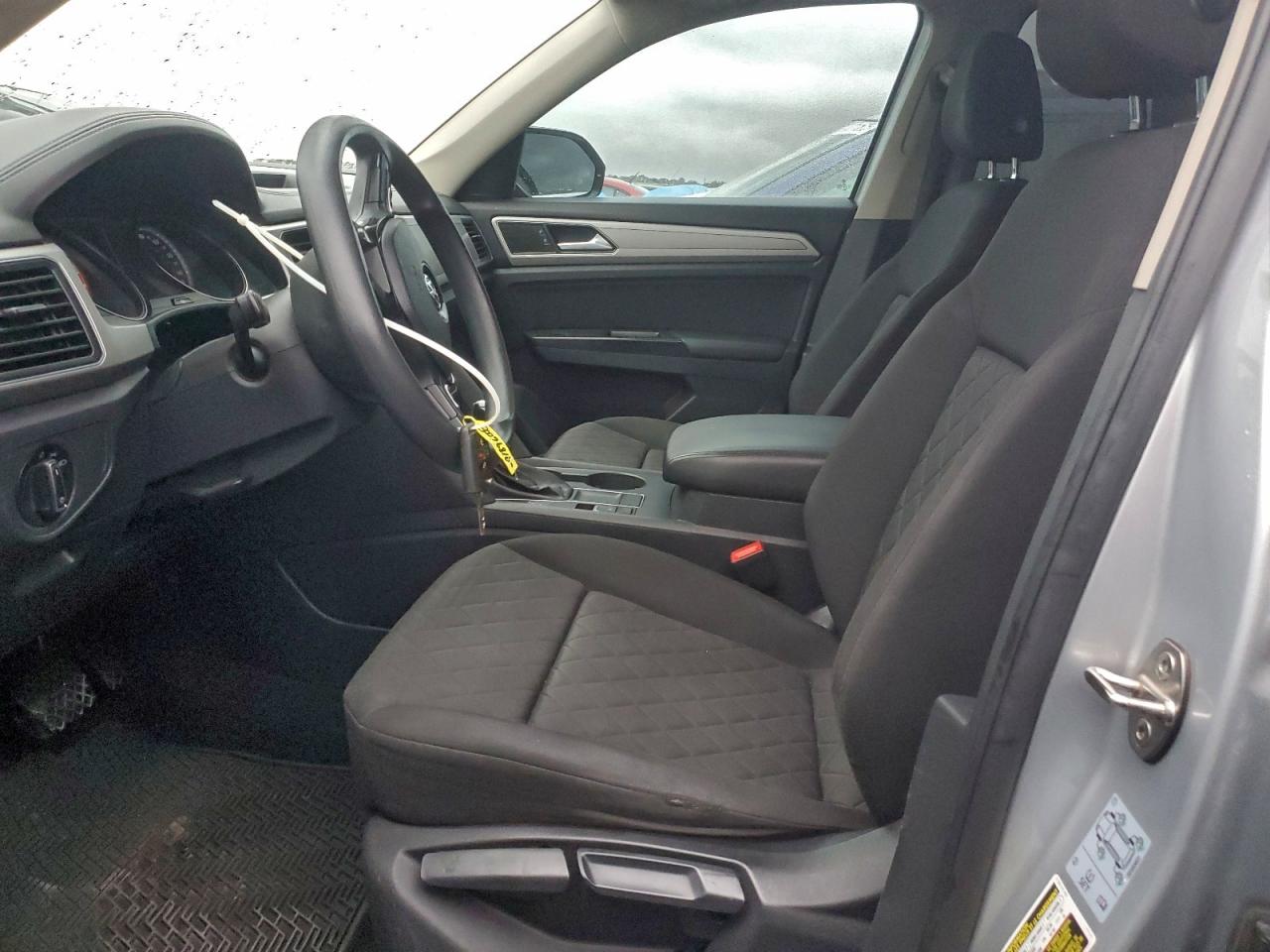 Volkswagen Atlas S