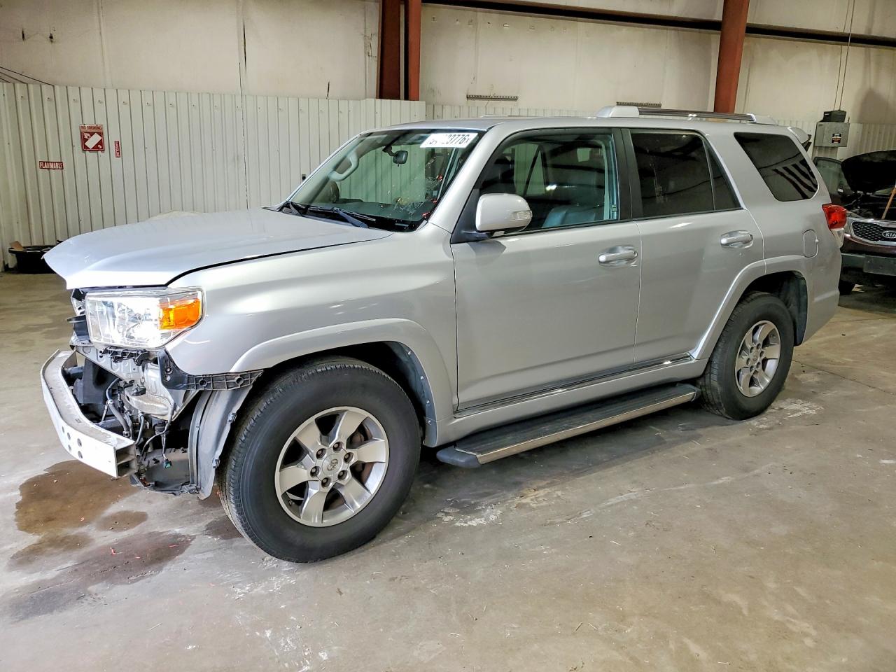 Salvage Toyota 4Runner Image