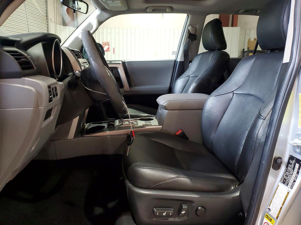 Toyota 4Runner Sr5