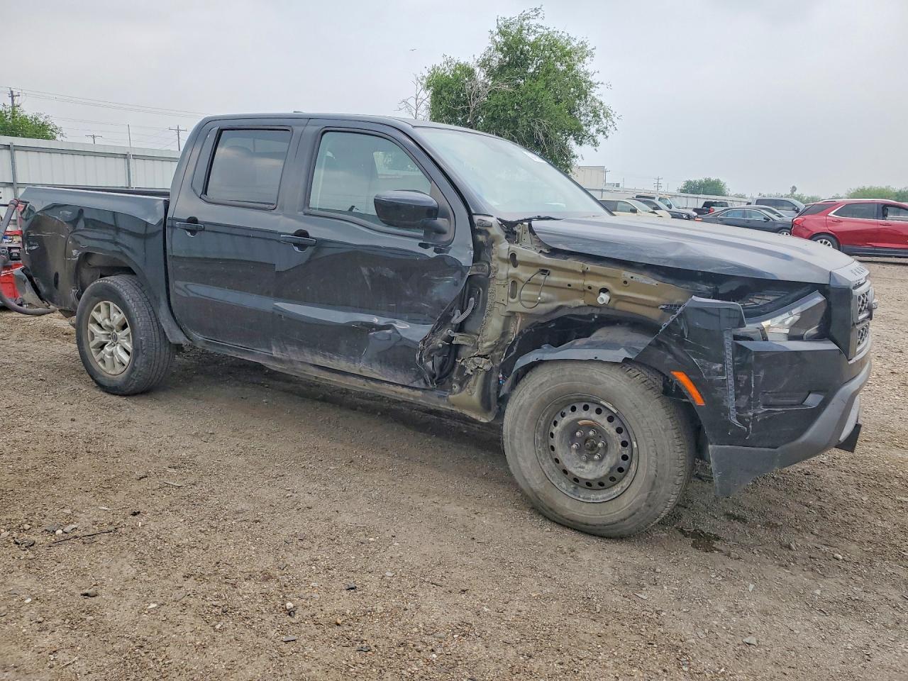 Nissan Frontier Sv