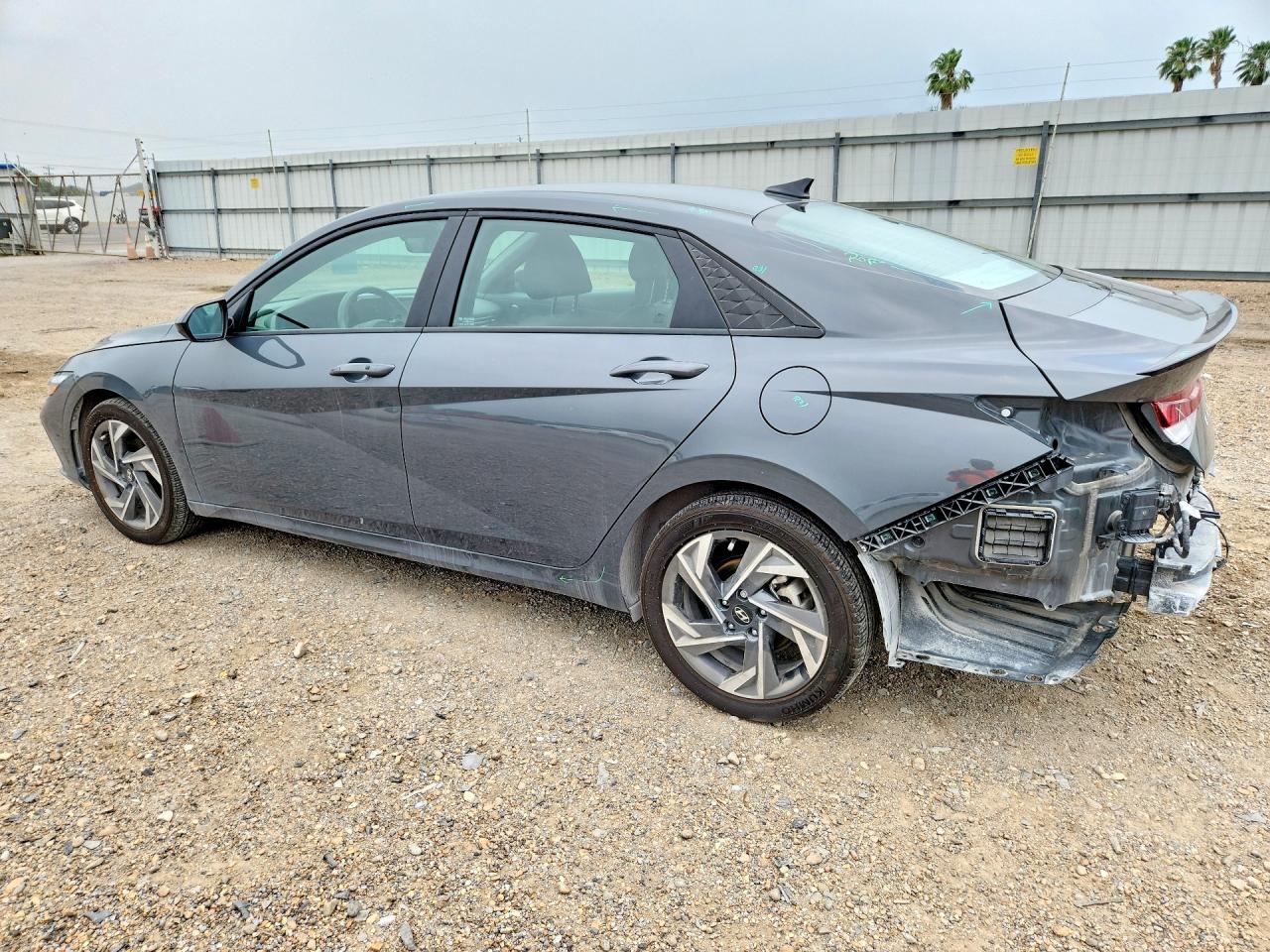 Hyundai ELANTRA Sel Sport