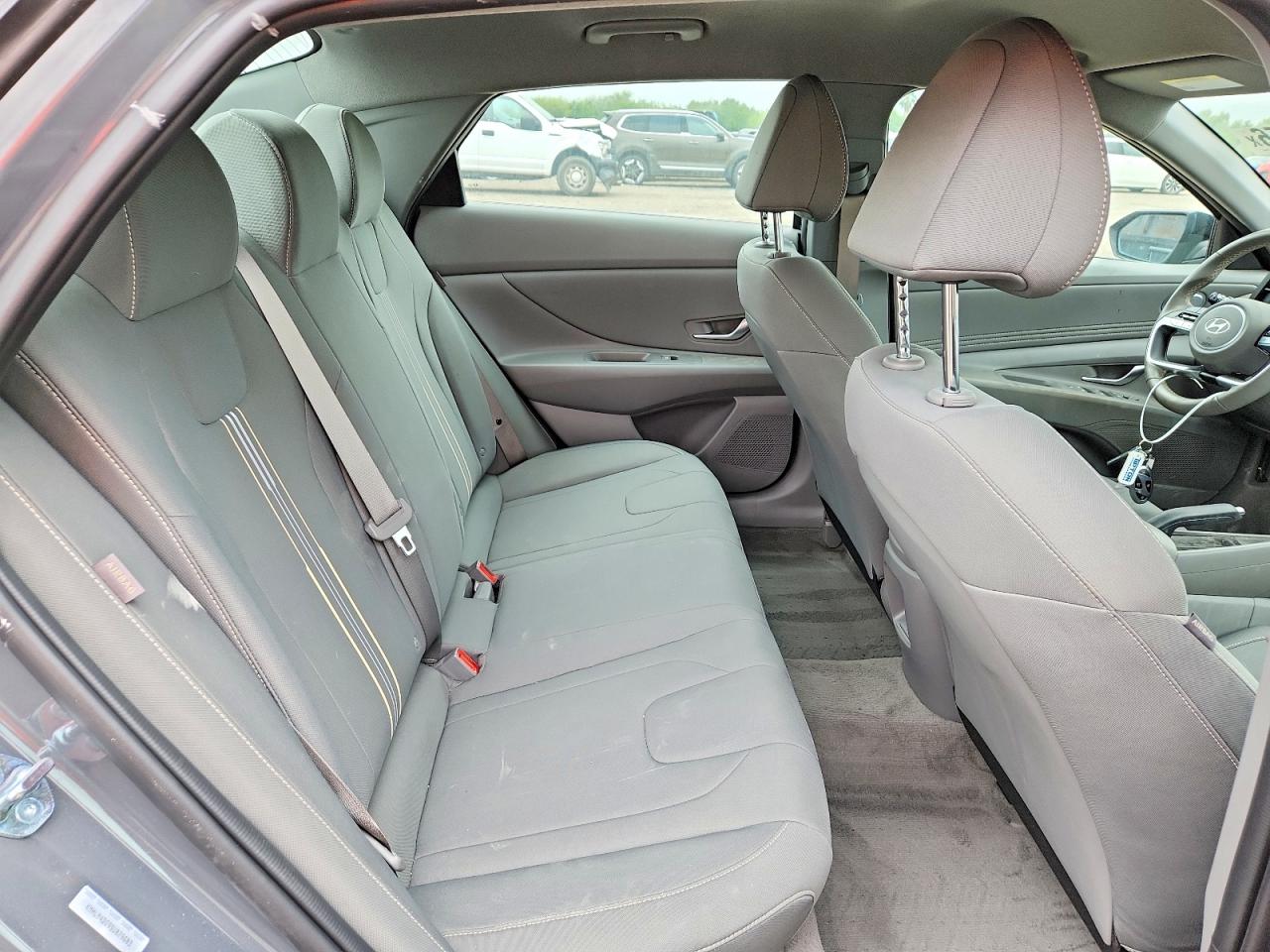 Hyundai ELANTRA Sel Sport
