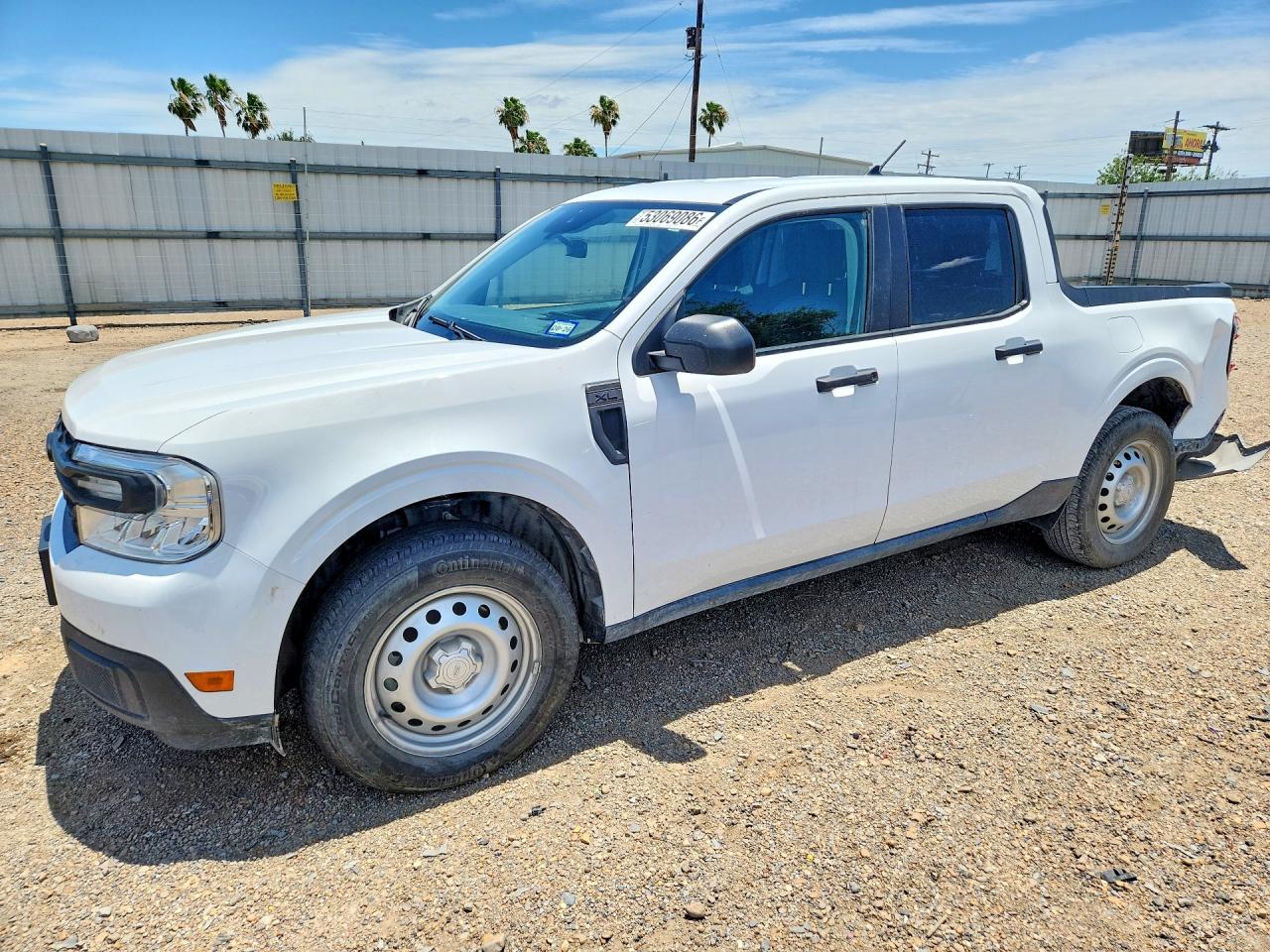 Salvage Ford Maverick Image