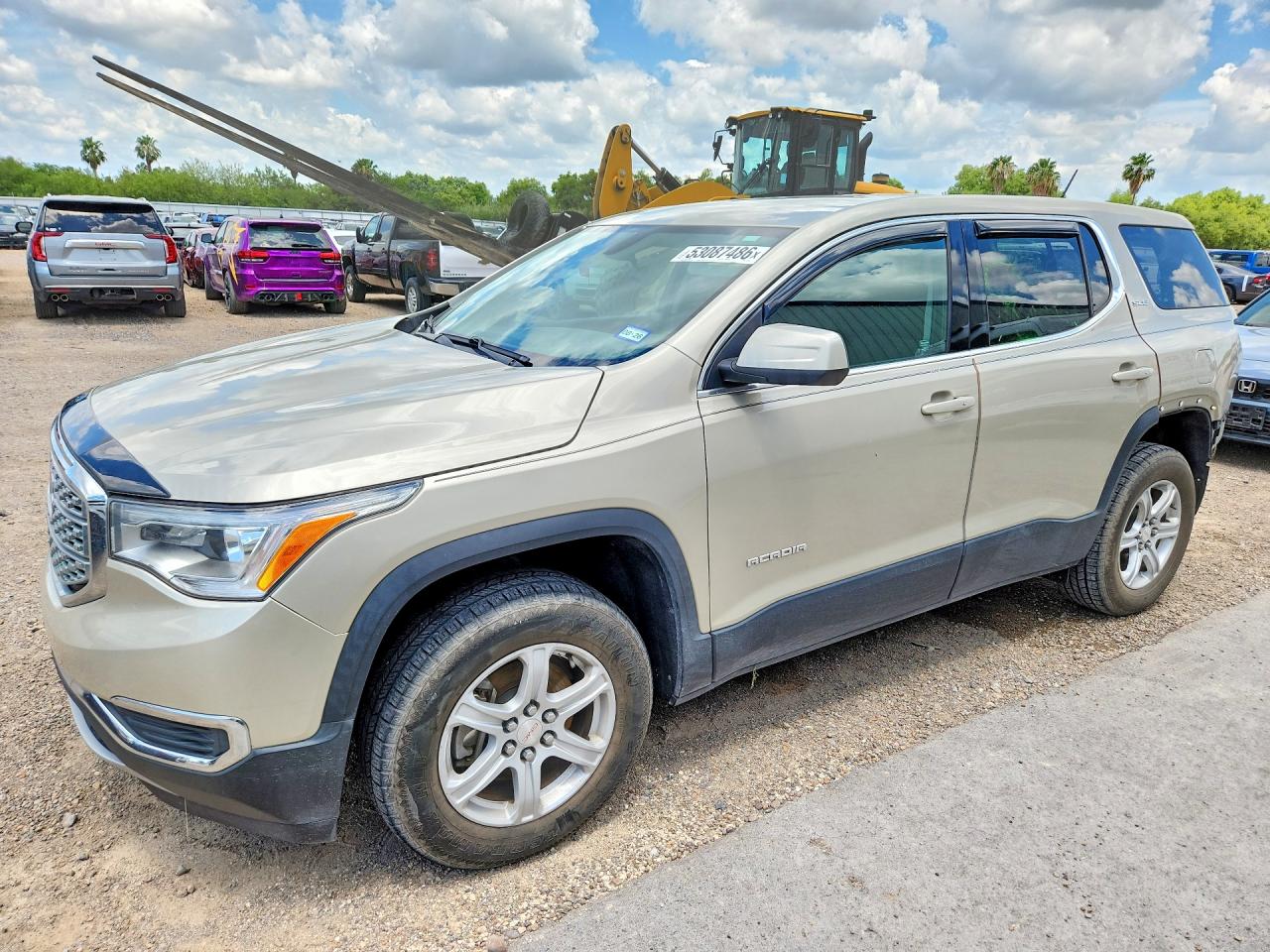 Salvage GMC Acadia Image