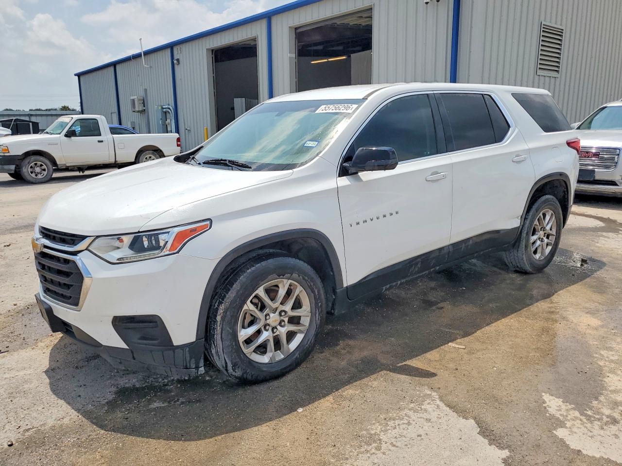 Salvage Chevrolet Traverse Image