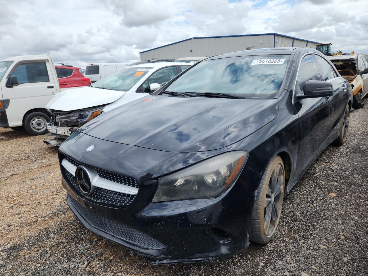 Salvage Mercedes-Benz Cla-class Image