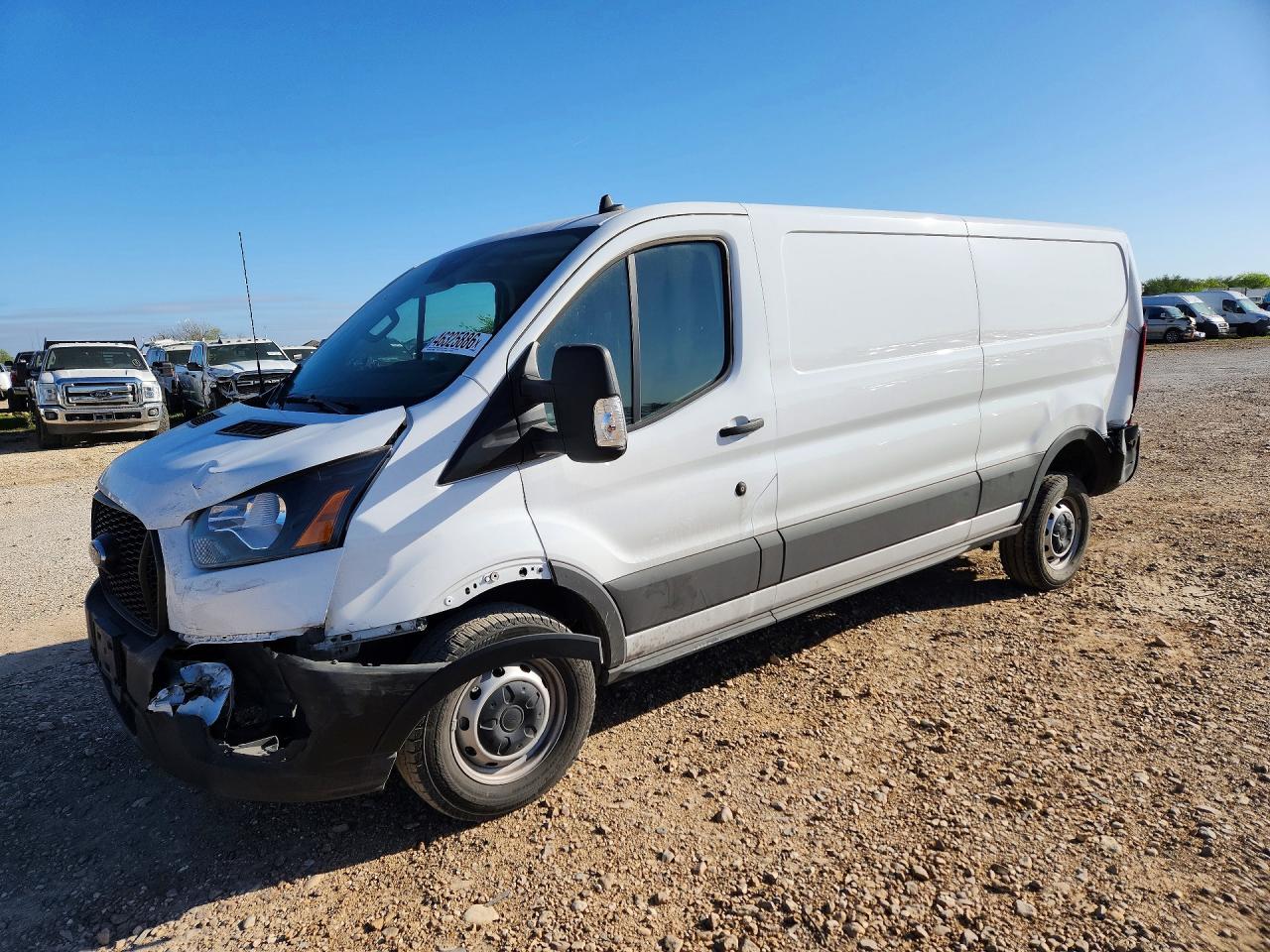 Salvage Ford Transit Image