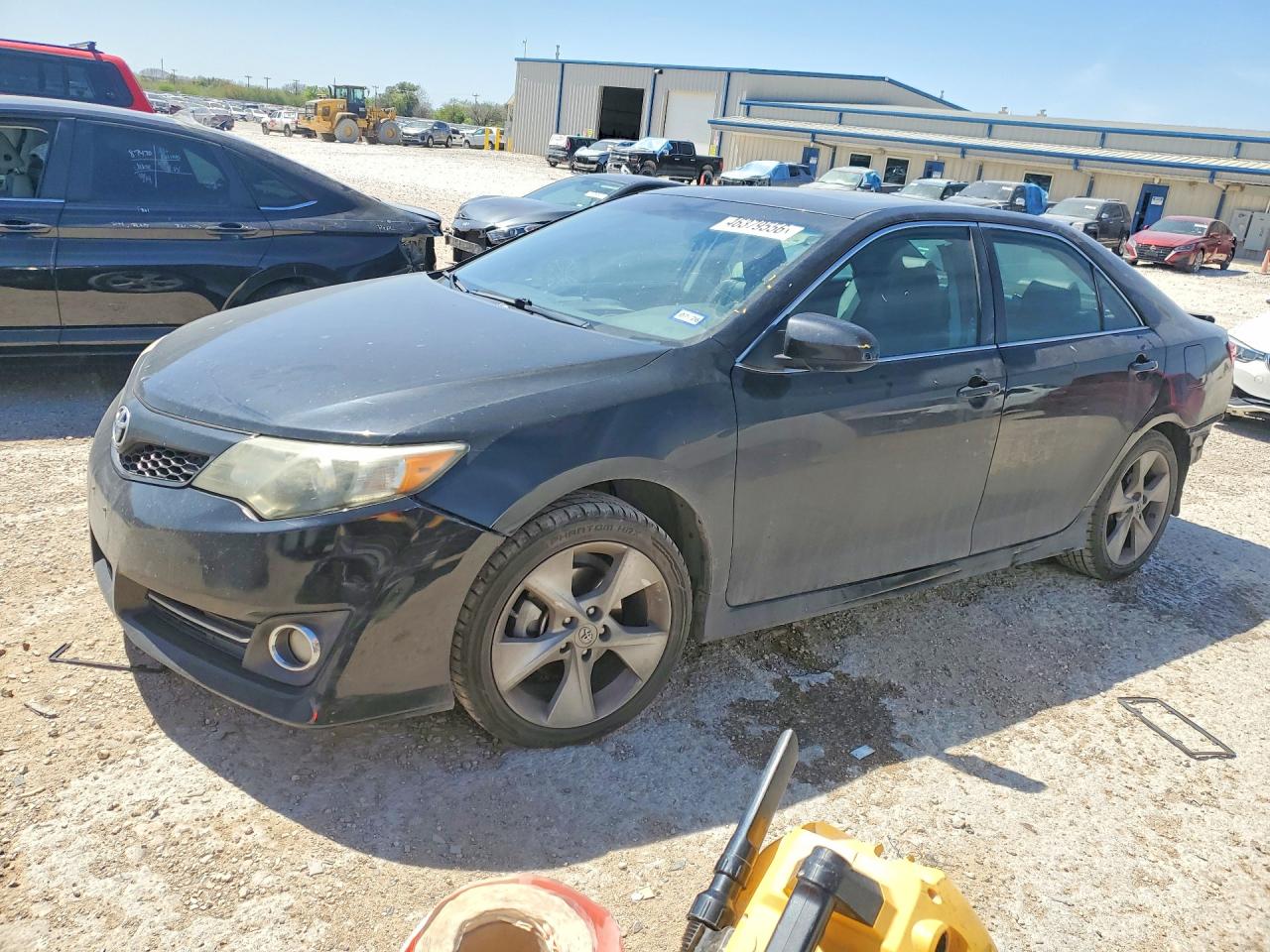 Salvage Toyota Camry Image