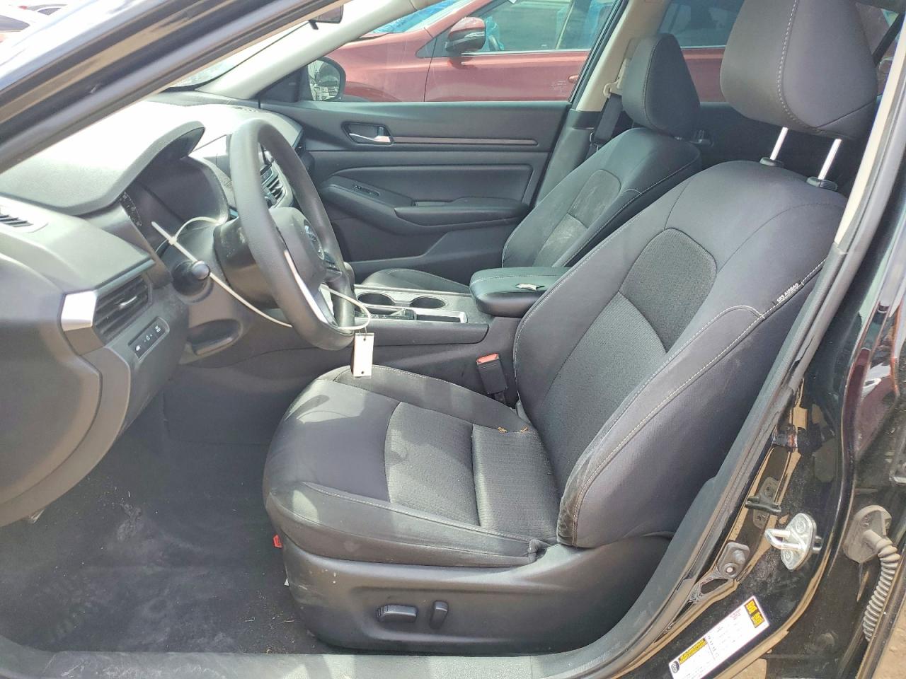 Nissan Altima S