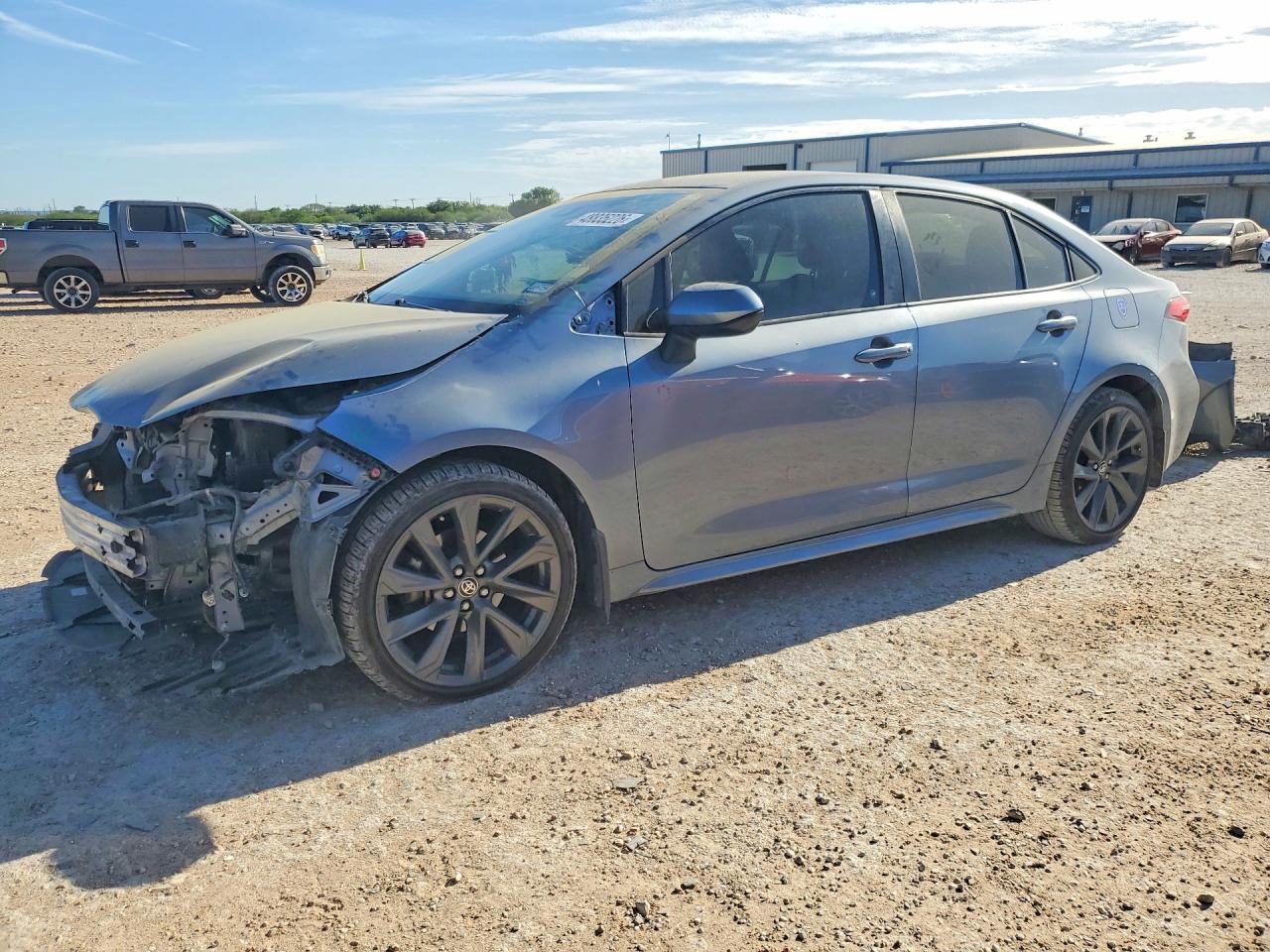 Salvage Toyota Corolla Image