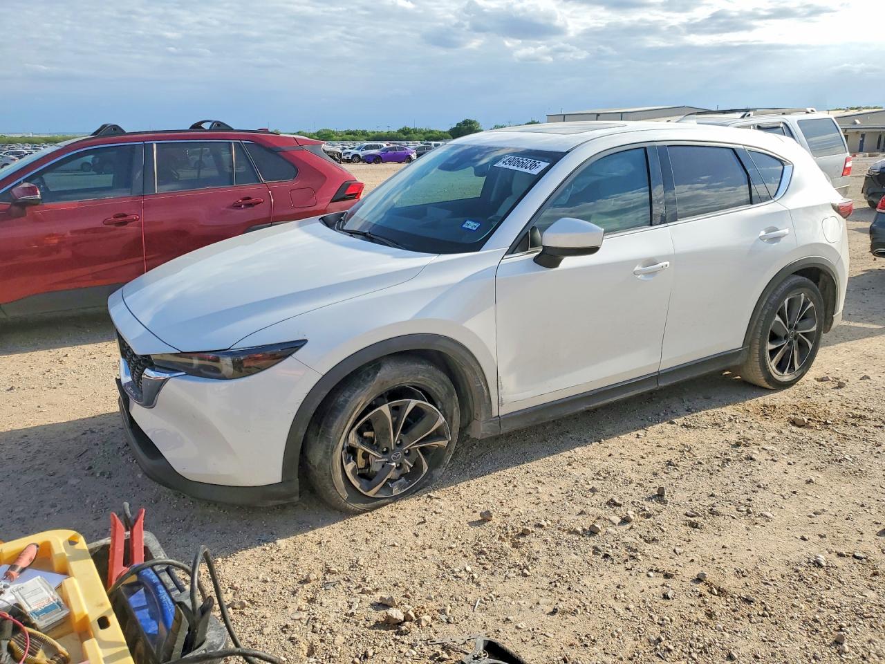 Salvage Mazda Cx Image