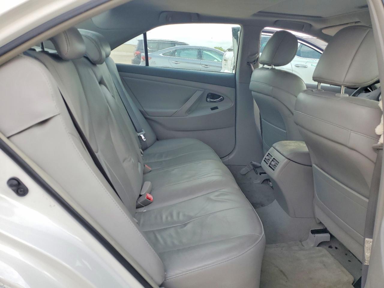 Toyota Camry Hybrid