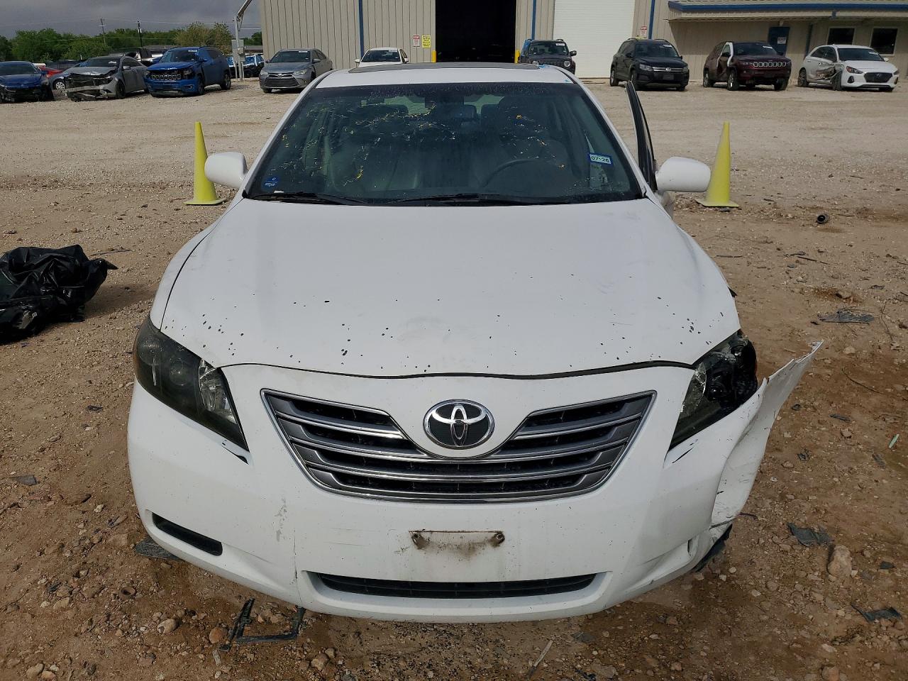 Toyota Camry Hybrid