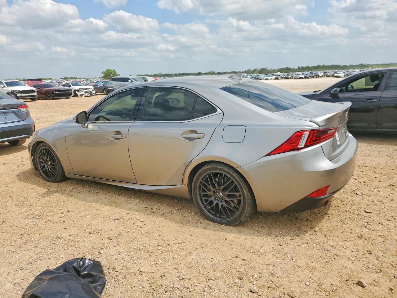 Lexus Is 200t