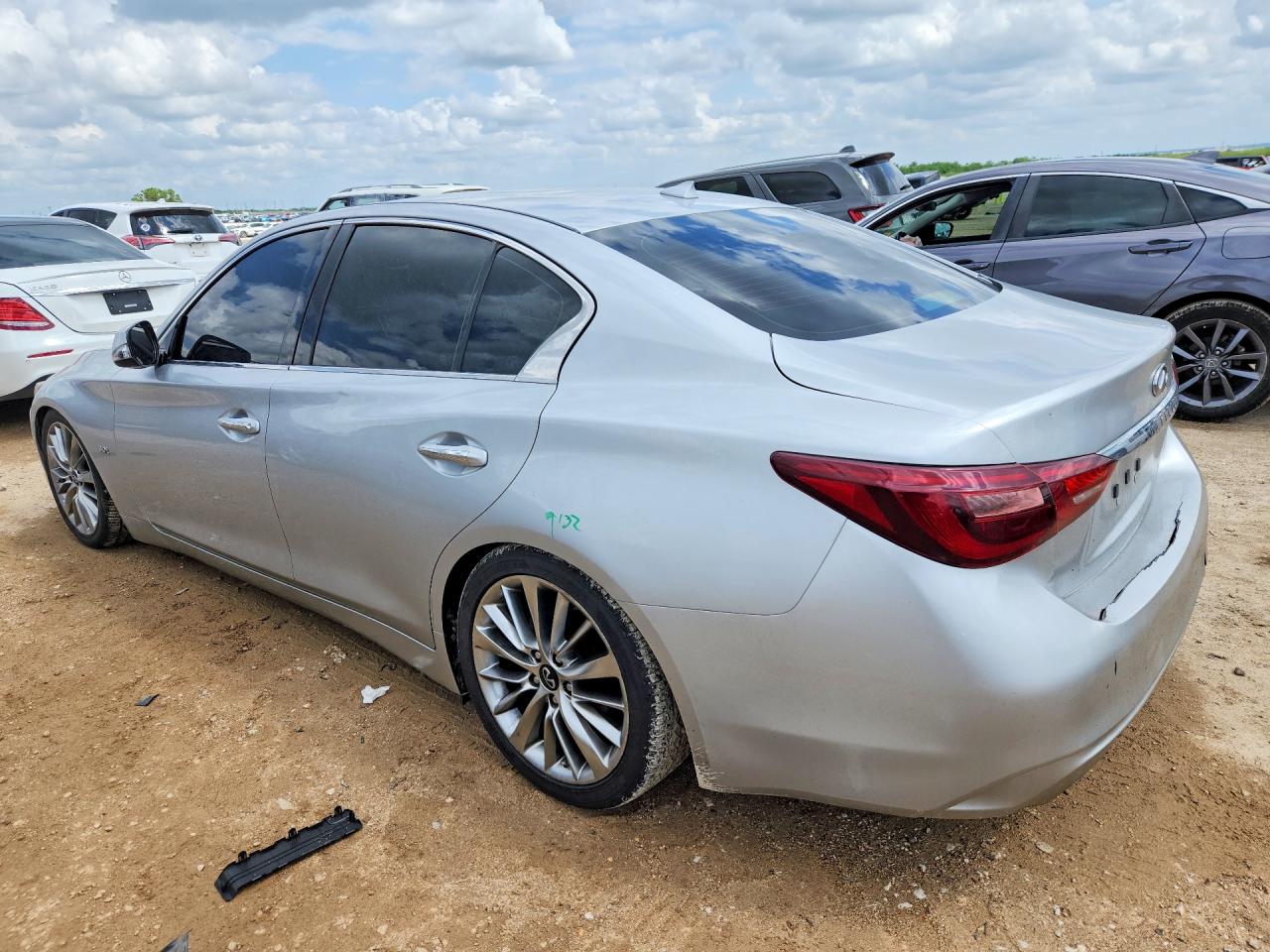 INFINITI Q50 3.0t Luxe