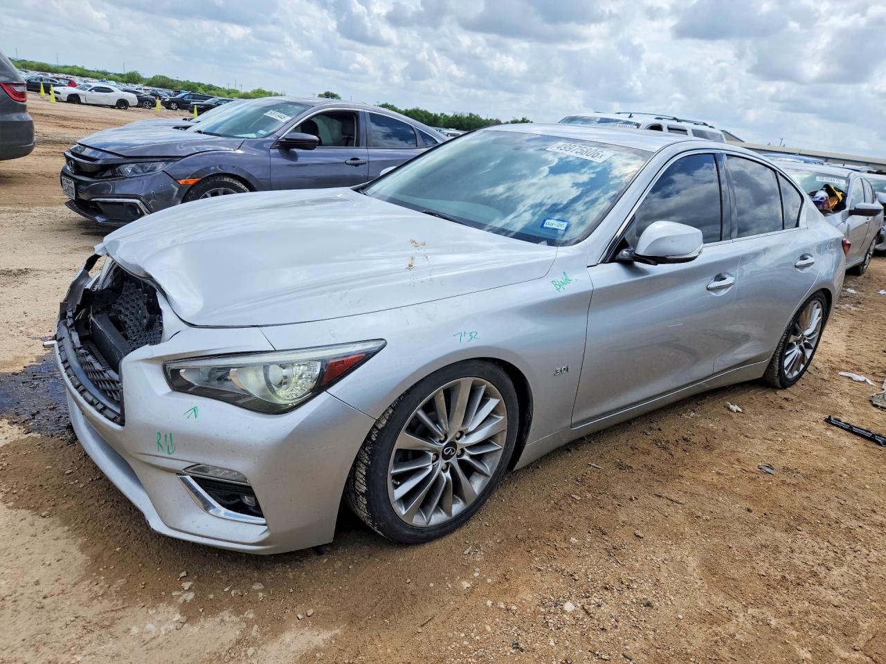 Salvage INFINITI Q50 Image
