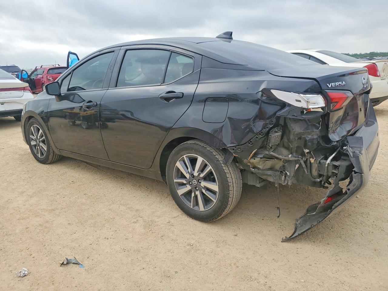 Nissan Versa Sv