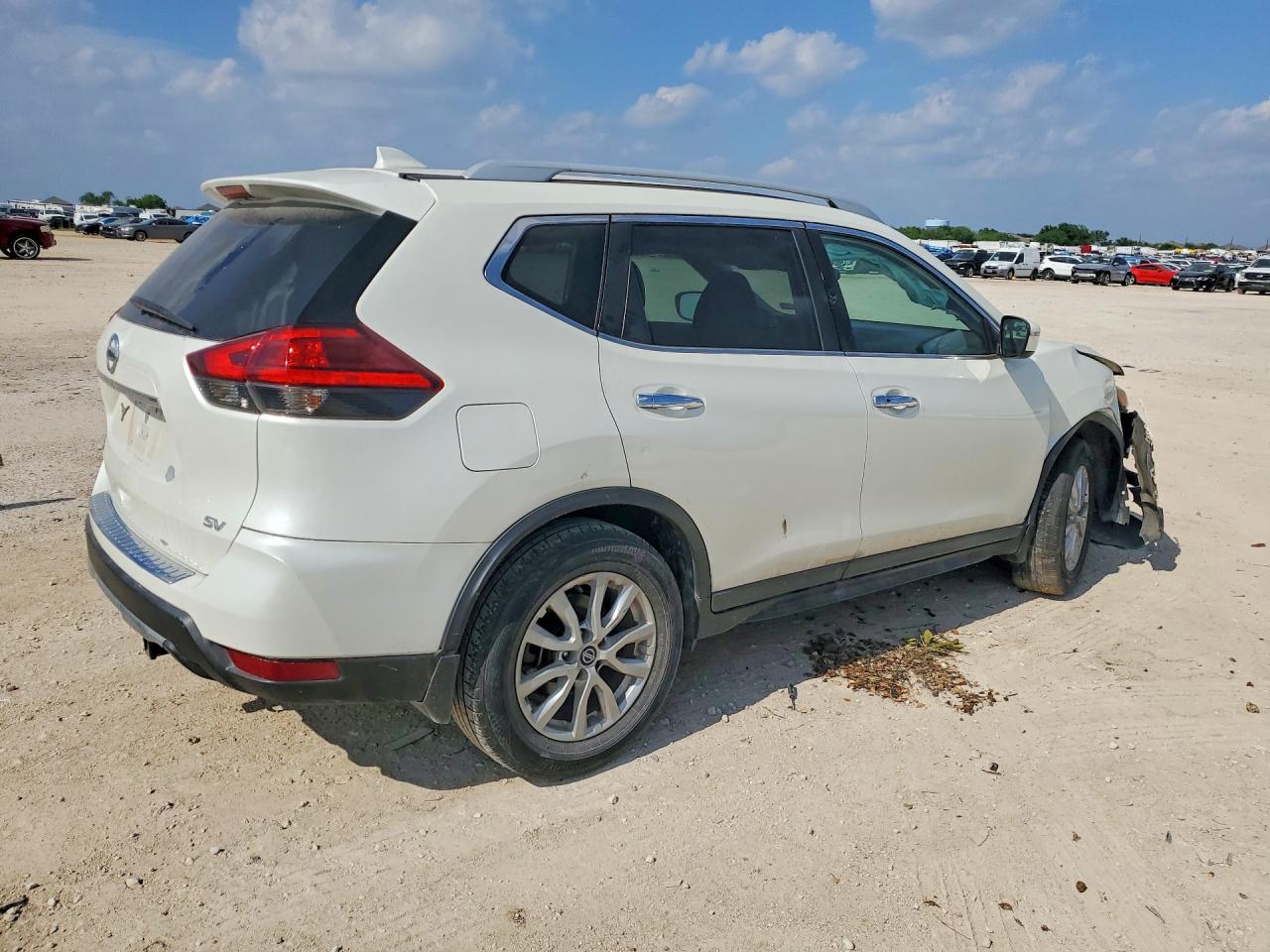 Nissan Rogue Sv