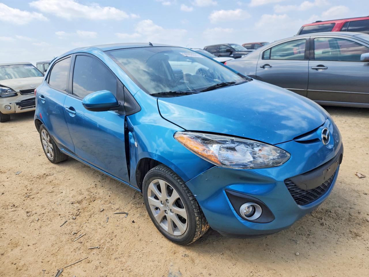 Mazda 2