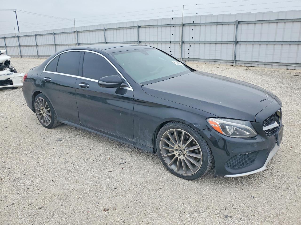 Mercedes-Benz C-Class 300