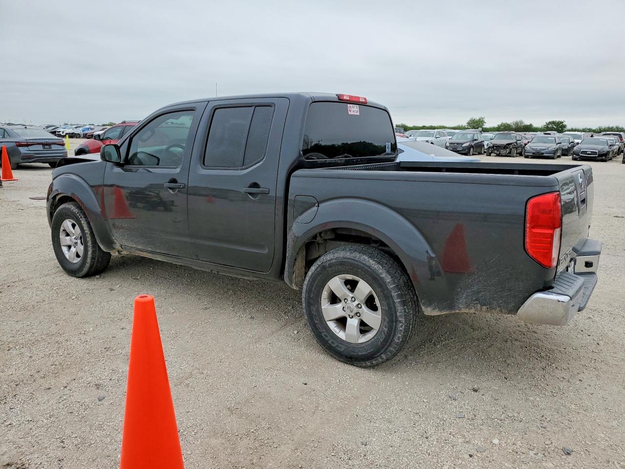 Nissan Frontier S