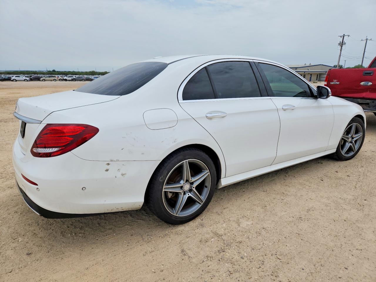 Mercedes-Benz E-Class 300
