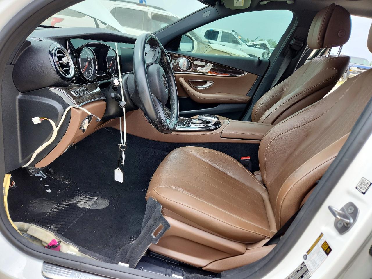 Mercedes-Benz E-Class 300