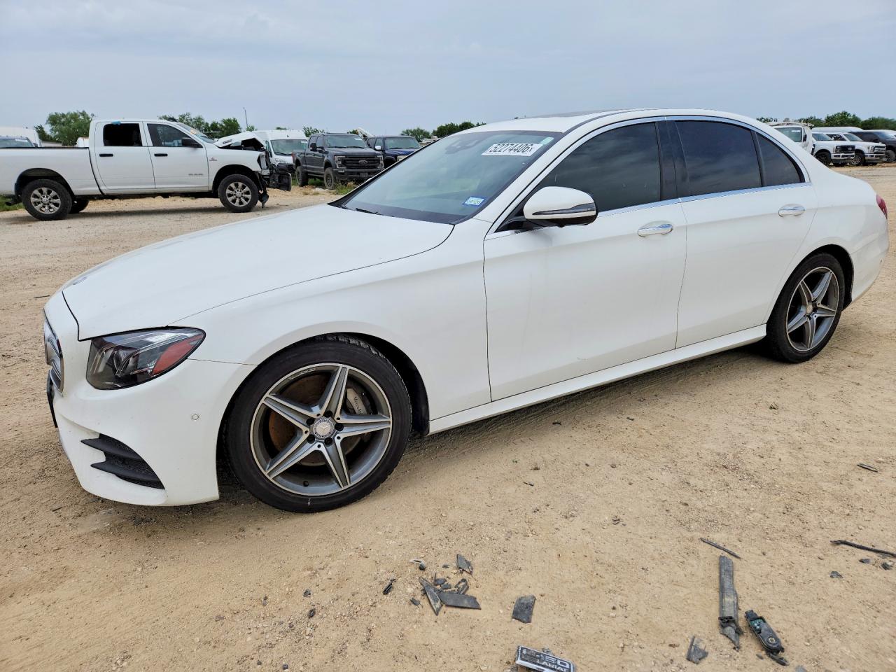 Salvage Mercedes-Benz E-Class Image