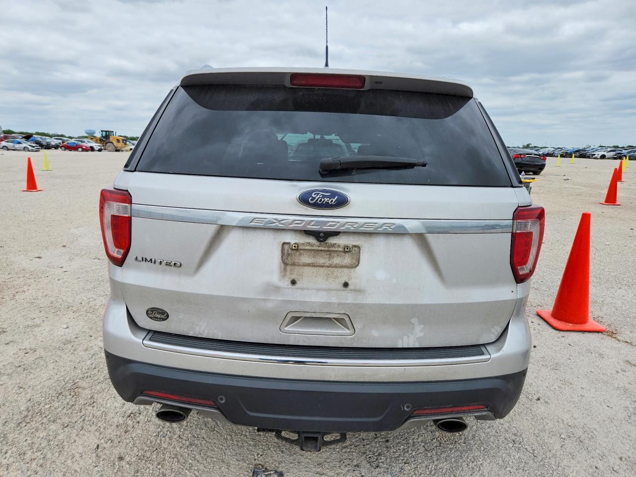 Ford Explorer Limited
