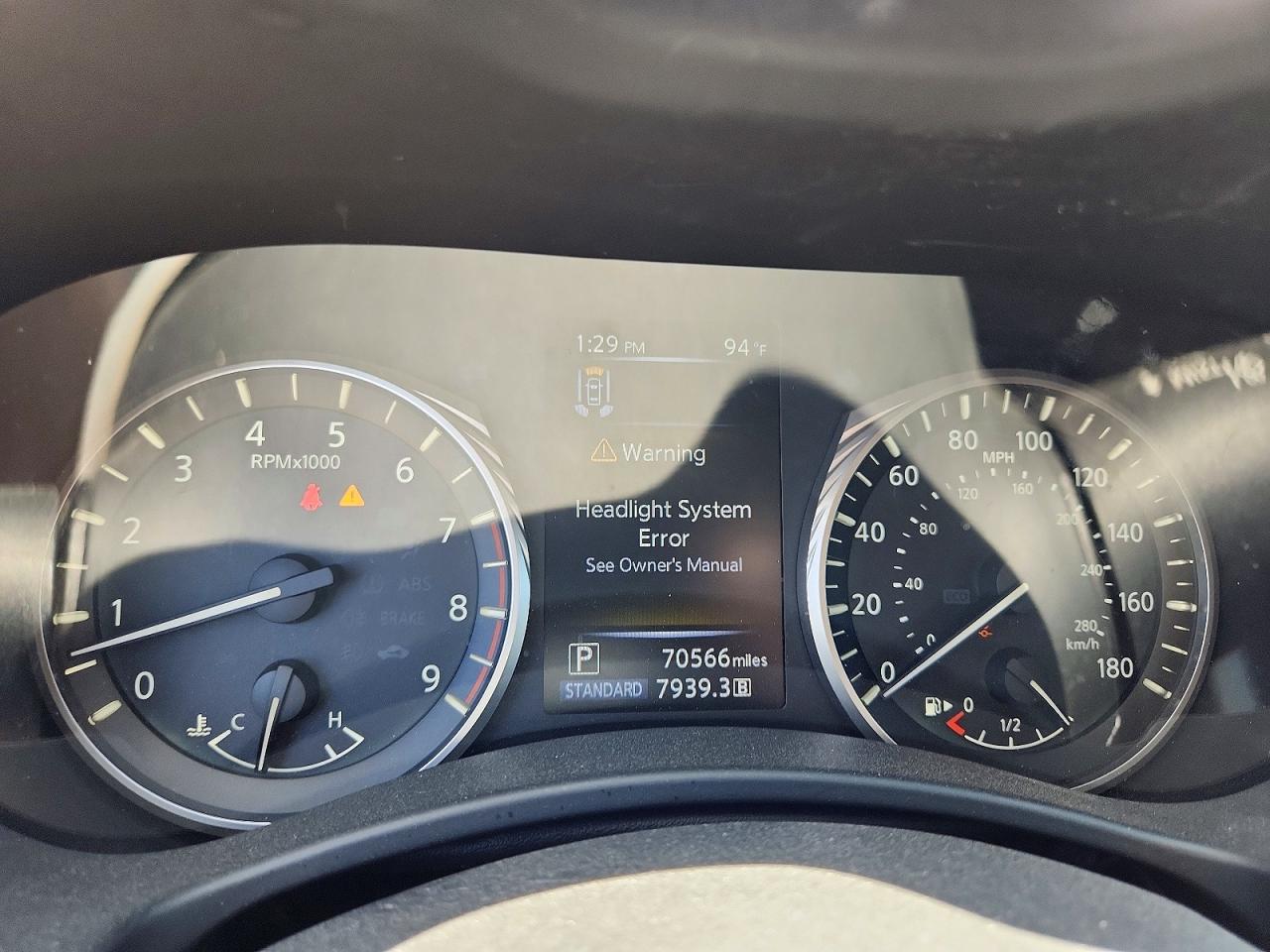 INFINITI Q50 Luxe